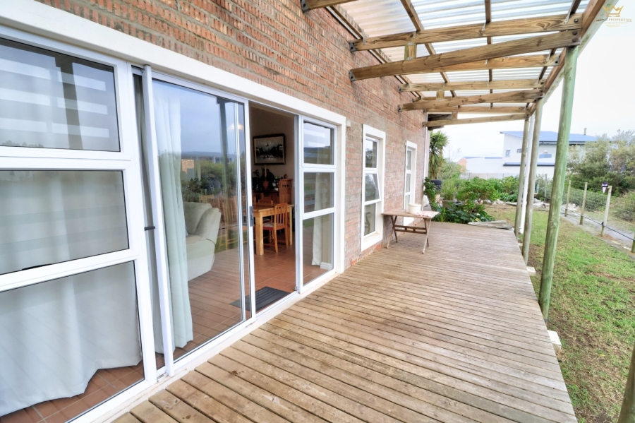 4 Bedroom Property for Sale in Bettys Bay Western Cape